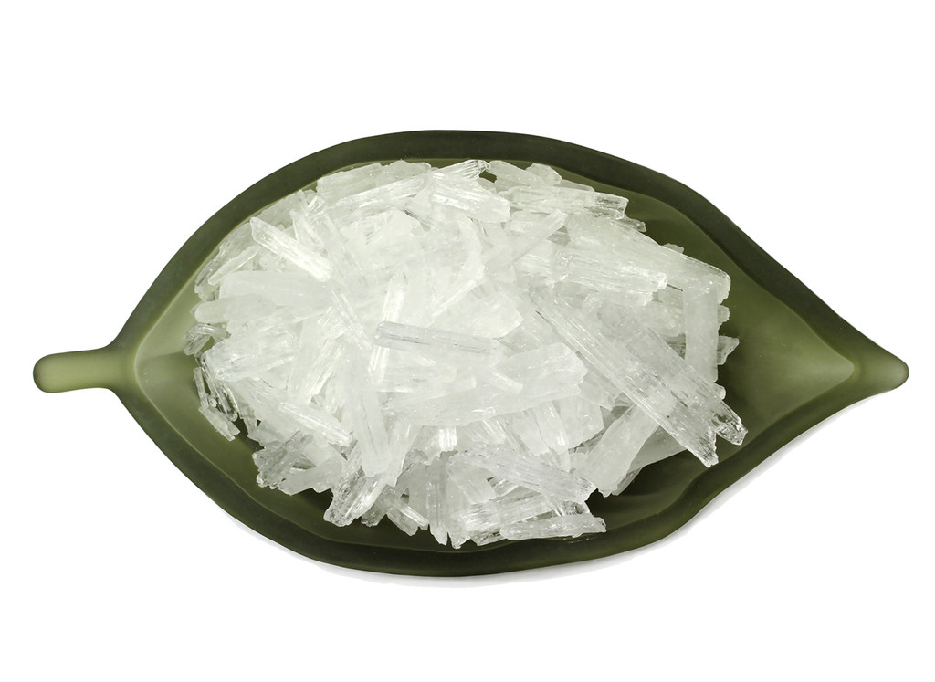 Menthol Crystals in Pain Relief 